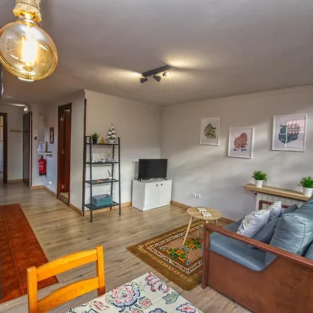 Precioso Apartamento En Puerto Deportivo Centro A Estrenar